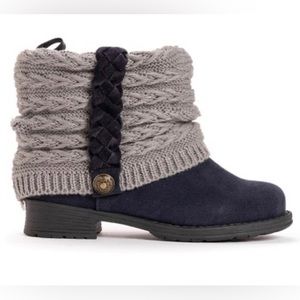 productMUK LUKS | Navy & Gray Strap-Accent Kael Boot - Women